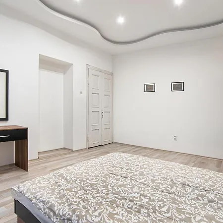 Bilyana's 1 Bedroom * София